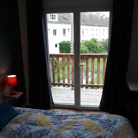 Проживание в семье D'hotes Moderne Chef-du-Pont